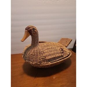 Vintage Wicker Duck Bird Shaped Basket Wooden Beak And‎ Lid Boho Rattan Rustic